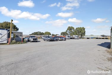 84 Mills Road Braeside VIC 3195 - Image 1