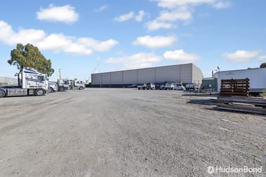 84 Mills Road Braeside VIC 3195 - Image 2
