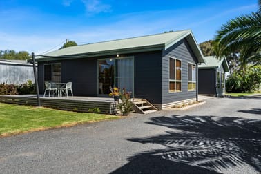 38 Old Peterborough Road Peterborough VIC 3270 - Image 1