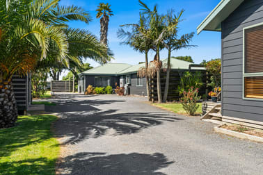 38 Old Peterborough Road Peterborough VIC 3270 - Image 2