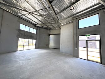 11/12 Corporation Avenue Robin Hill NSW 2795 - Image 3