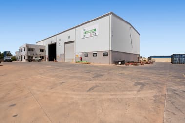 48 Kakarra Road West Kalgoorlie WA 6430 - Image 1