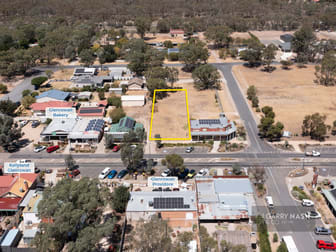 32A Gladstone Street Glenrowan VIC 3675 - Image 2