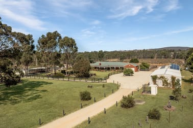 9 Lewis Rd Ladys Pass VIC 3523 - Image 3