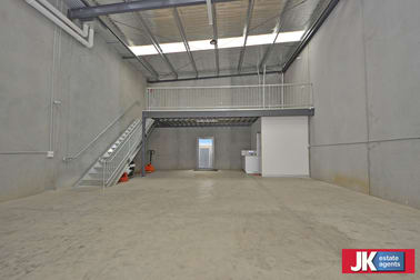 15/4 Network Drive Truganina VIC 3029 - Image 3