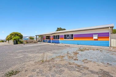 17 Freeman Avenue Port Lincoln SA 5606 - Image 3