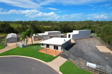 11-17 Barron Court Urangan QLD 4655 - Image 1