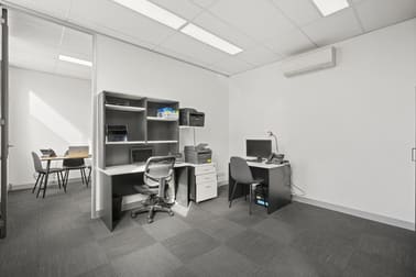 1/9 Bignell Road Moorabbin VIC 3189 - Image 2