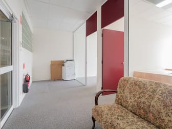 8/221 Victoria Street Taree NSW 2430 - Image 2