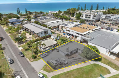 13 Spectrum Street Rainbow Beach QLD 4581 - Image 2