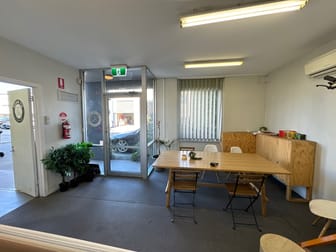 9/31-37 Howleys Road Notting Hill VIC 3168 - Image 3