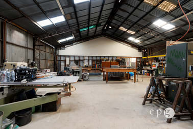 1 Shadforth Street Castlemaine VIC 3450 - Image 2