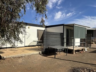 5 Gosse Street Roxby Downs SA 5725 - Image 2