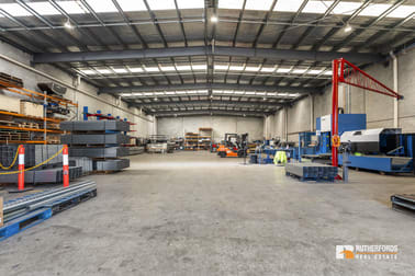 29 Humeside Drive Campbellfield VIC 3061 - Image 2