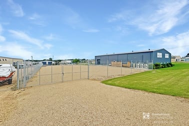 11 Campbells Drive Bairnsdale VIC 3875 - Image 1