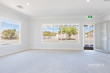 24 North Terrace Port Elliot SA 5212 - Image 3