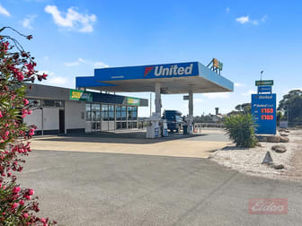 32 Princes Highway Tailem Bend SA 5260 - Image 1