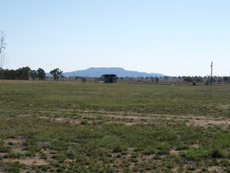 Click to view all images 13 Airport Drive Injune QLD 4454 - Image 1