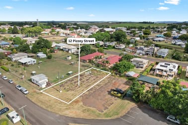12 Pizzey Street Childers QLD 4660 - Image 1