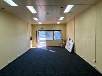 3/3 La Fayette Boulevard Bibra Lake WA 6163 - Image 3