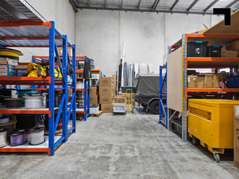8/15 Howleys Road Notting Hill VIC 3168 - Image 2