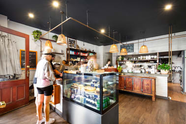 Unit 4, 31 Hunter Street Newcastle NSW 2300 - Image 2