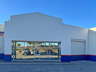 2/8 Paramount Drive Wangara WA 6065 - Image 2