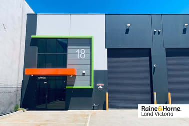 18/93 Yale Drive Epping VIC 3076 - Image 1