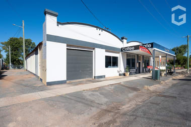 26 Bolton Street Narrandera NSW 2700 - Image 1