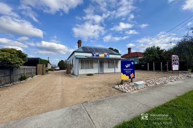 37 Macleod Street Bairnsdale VIC 3875 - Image 1