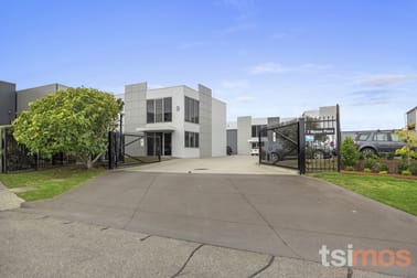 3/7 Wyman Place Braeside VIC 3195 - Image 2