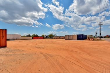 NT - Image 1