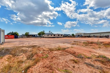 NT - Image 3