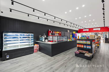 8 Dargie Court Dallas VIC 3047 - Image 3