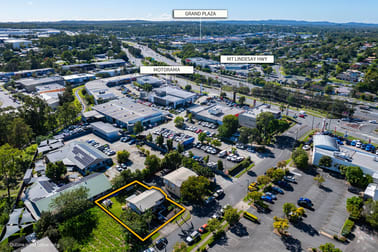 11 Helen Street Hillcrest QLD 4118 - Image 1