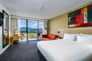 86 Victoria Parade Rockhampton City QLD 4700 - Image 2