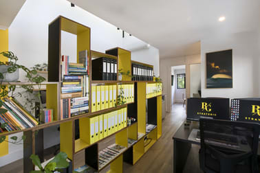 Suite 4/14 Thomas Street Noosaville QLD 4566 - Image 2