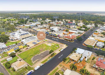 Click to view all images 104 Victoria Street St George QLD 4487 - Image 2