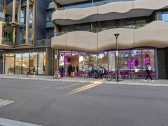 4/14 Koolkuna Lane Hampton VIC 3188 - Image 1