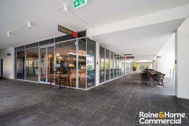 R2/4 Hyde Parade Campbelltown NSW 2560 - Image 1