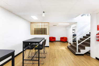 10/17 Karp Court Bundall QLD 4217 - Image 3