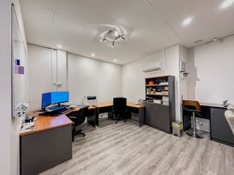 10/200 Moggill Road Taringa QLD 4068 - Image 1