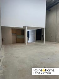 9/235 Robinsons Road Ravenhall VIC 3023 - Image 2