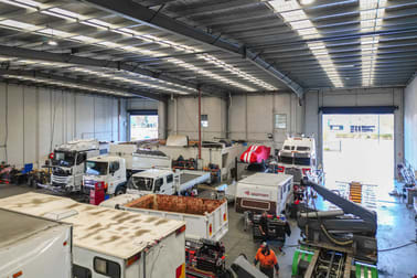 Unit 2/6 Southeast Boulevard Pakenham VIC 3810 - Image 3