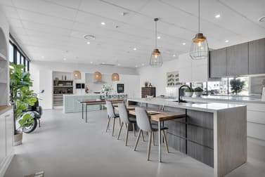 Click to view all images Units 4, 5 & 6/6 Rene Street Noosaville QLD 4566 - Image 1