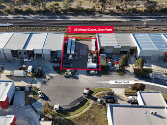 25 Mogul Court Deer Park VIC 3023 - Image 2