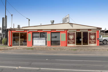 176 Anzac Avenue Toowoomba QLD 4350 - Image 1