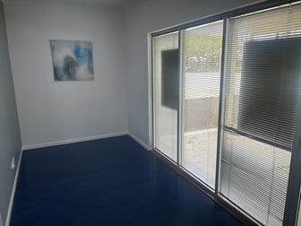 8/1 Peterson Street Wellington Point QLD 4160 - Image 3