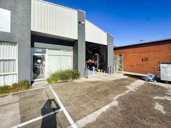 1/60 Barry Street Bayswater VIC 3153 - Image 1
