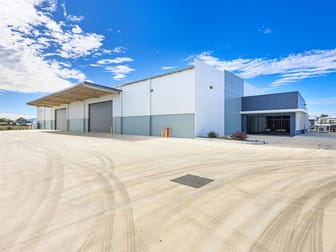 1 & 2/16 Logistic Avenue Tamworth NSW 2340 - Image 3